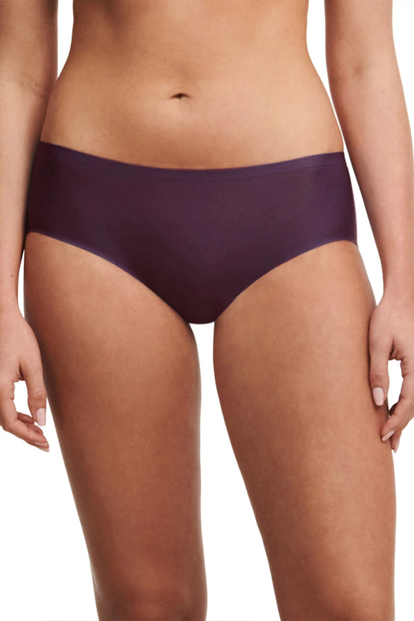 Chantelle SoftStretch Hipster - Aubergine.