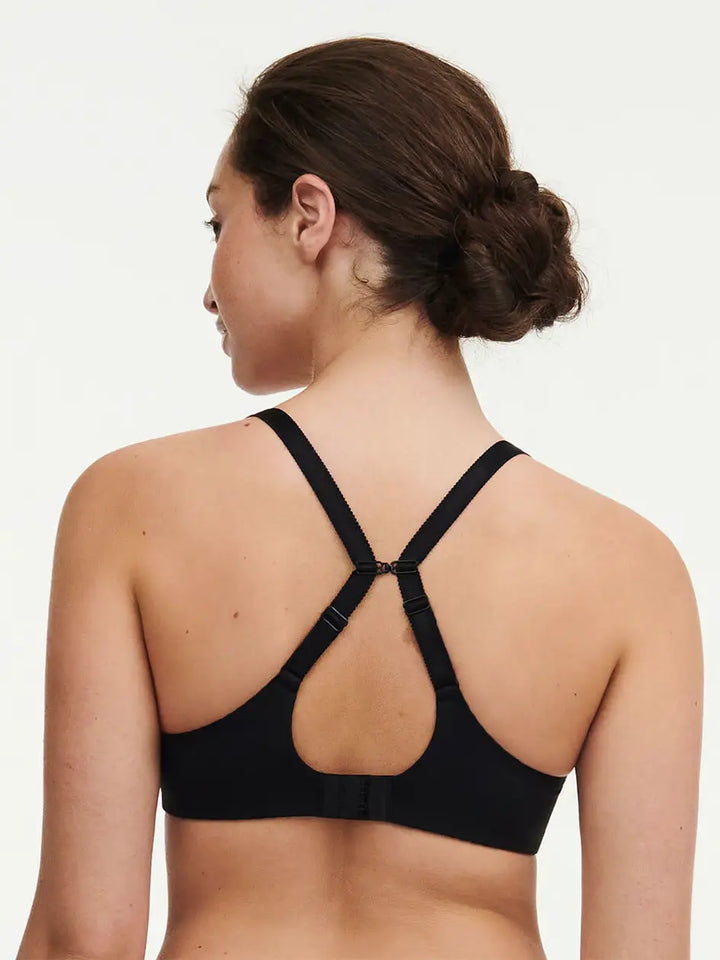 Chantelle Norah Chic Plunge T-Shirt Bra - Black - CURATED LINGERIE